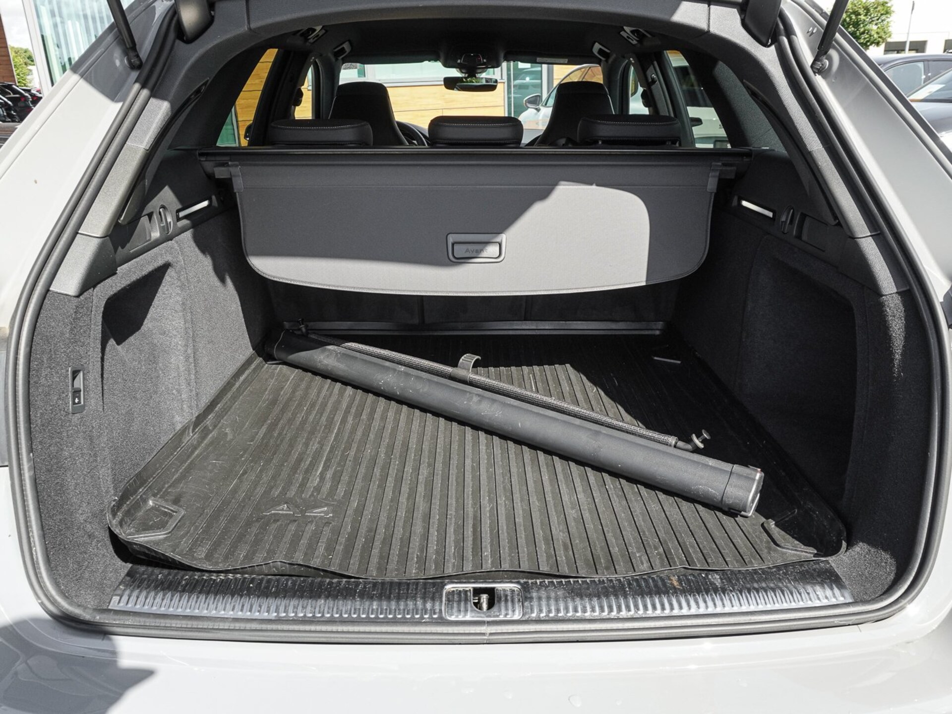 Audi S4 Avant