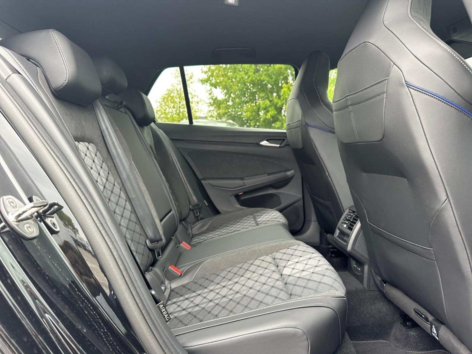 Volkswagen Golf – Bild 11