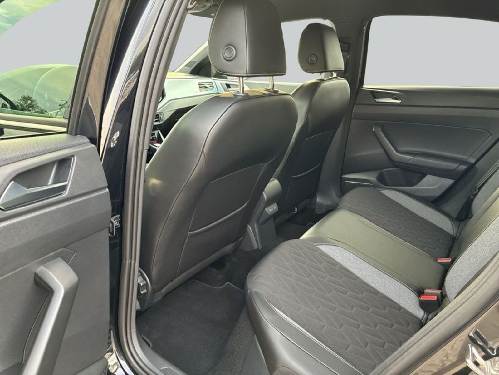 Volkswagen Taigo – Bild 11