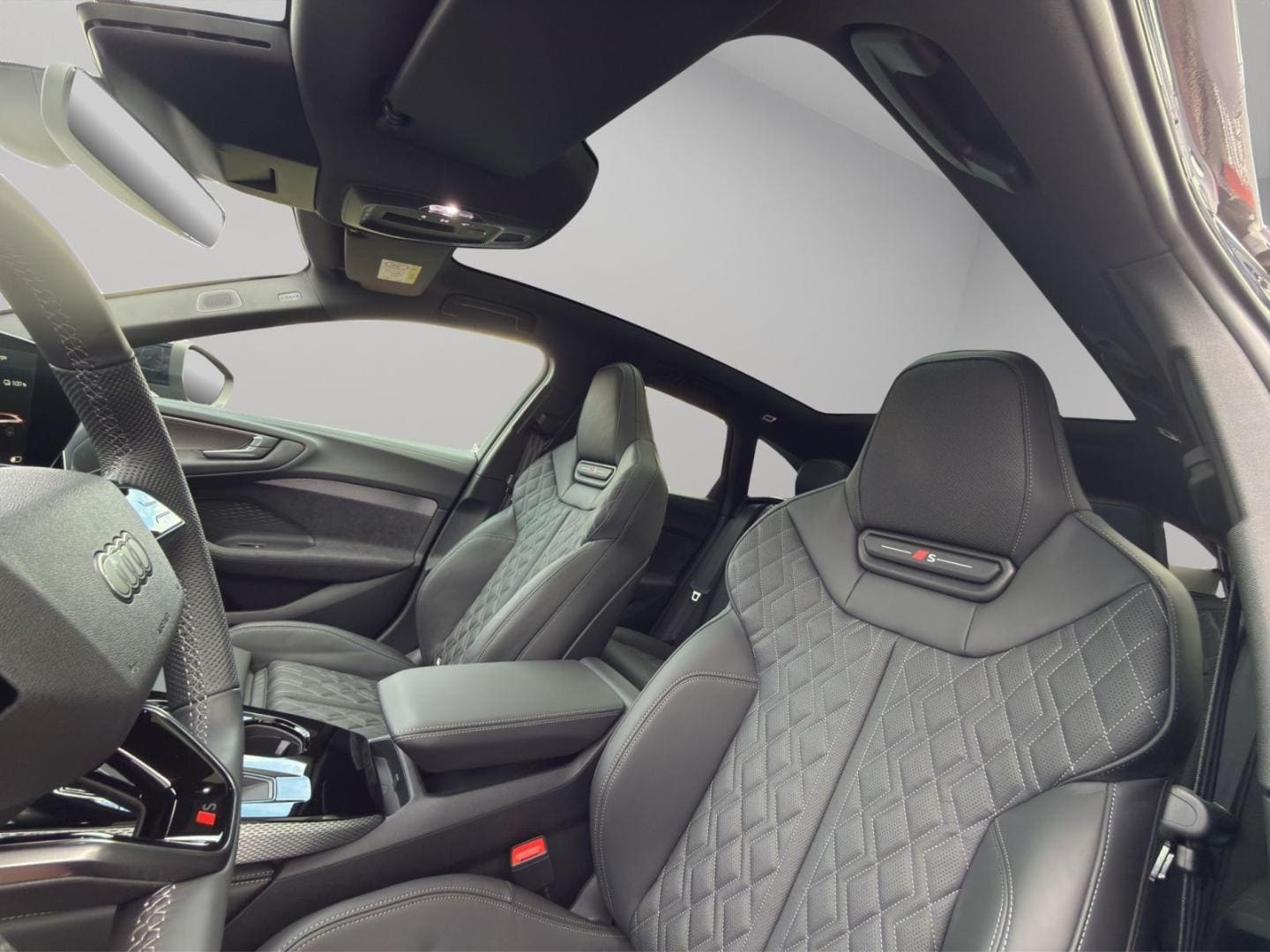 Bild über Audi A5 Avant e-hybrid e-hybrid quattro 270 kW S tronic - für weitere Informationen kontaktieren Sie den Audi Partner
