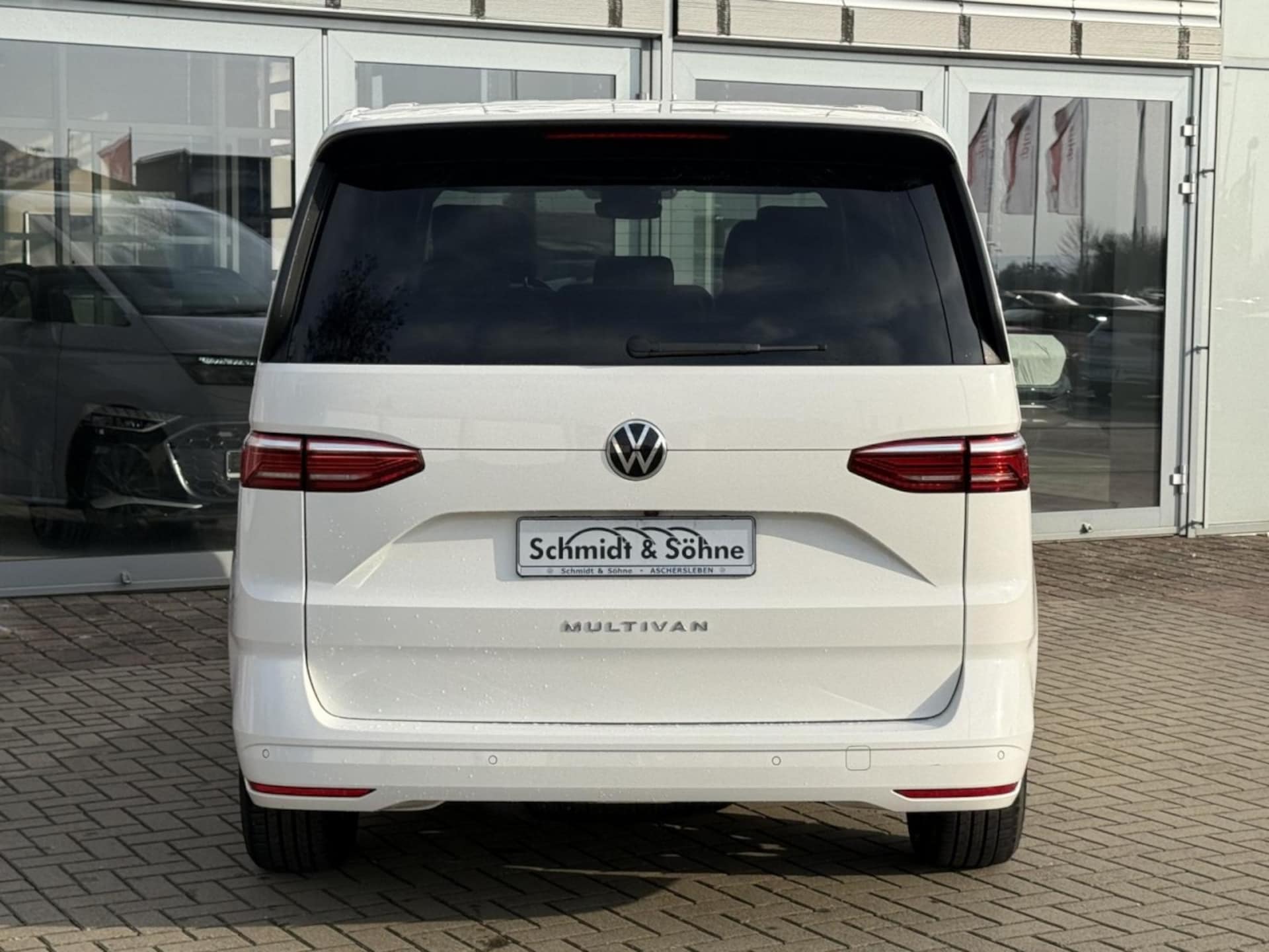 Volkswagen Multivan Basis-Modell