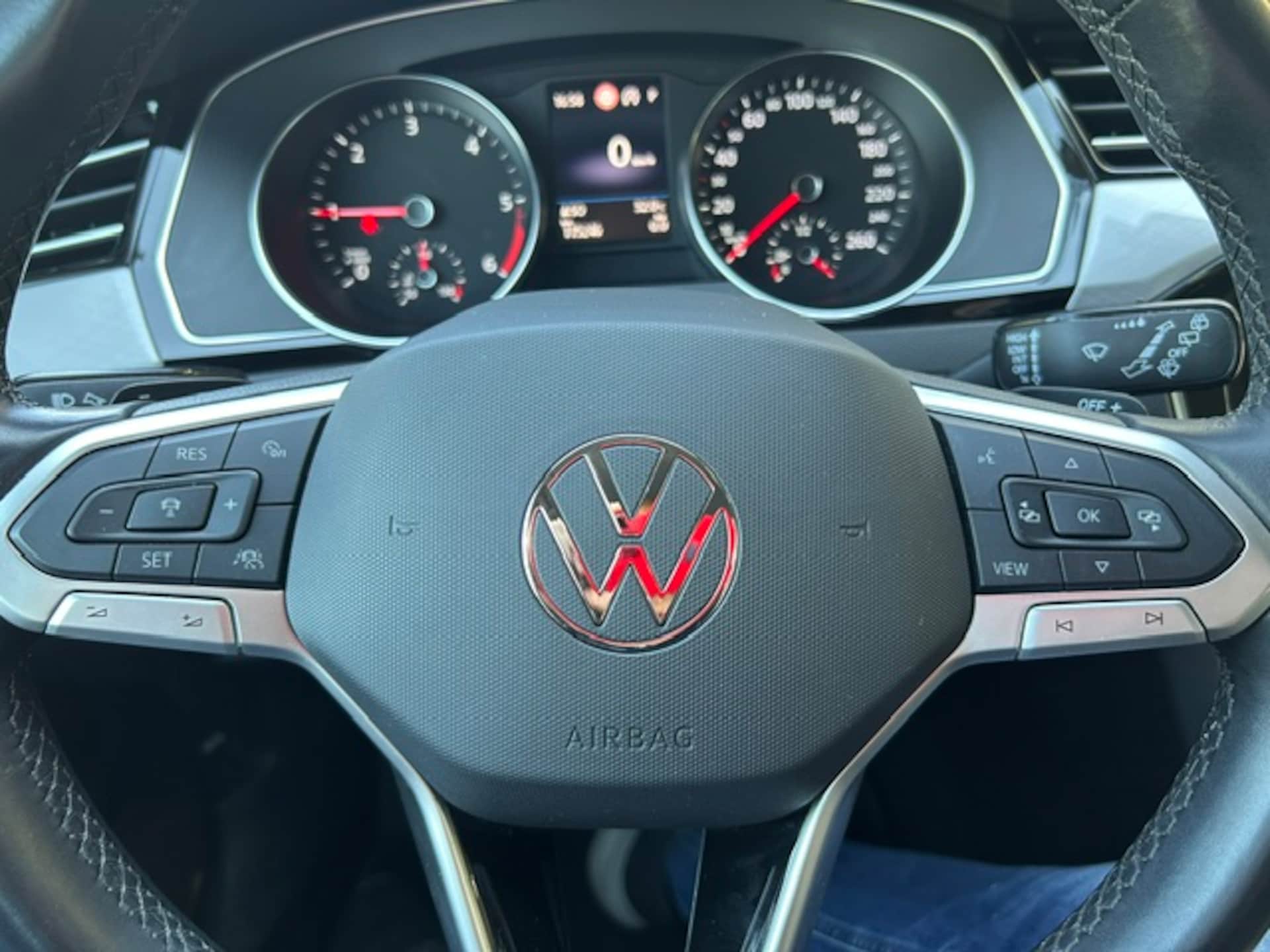 Volkswagen Passat Variant Business