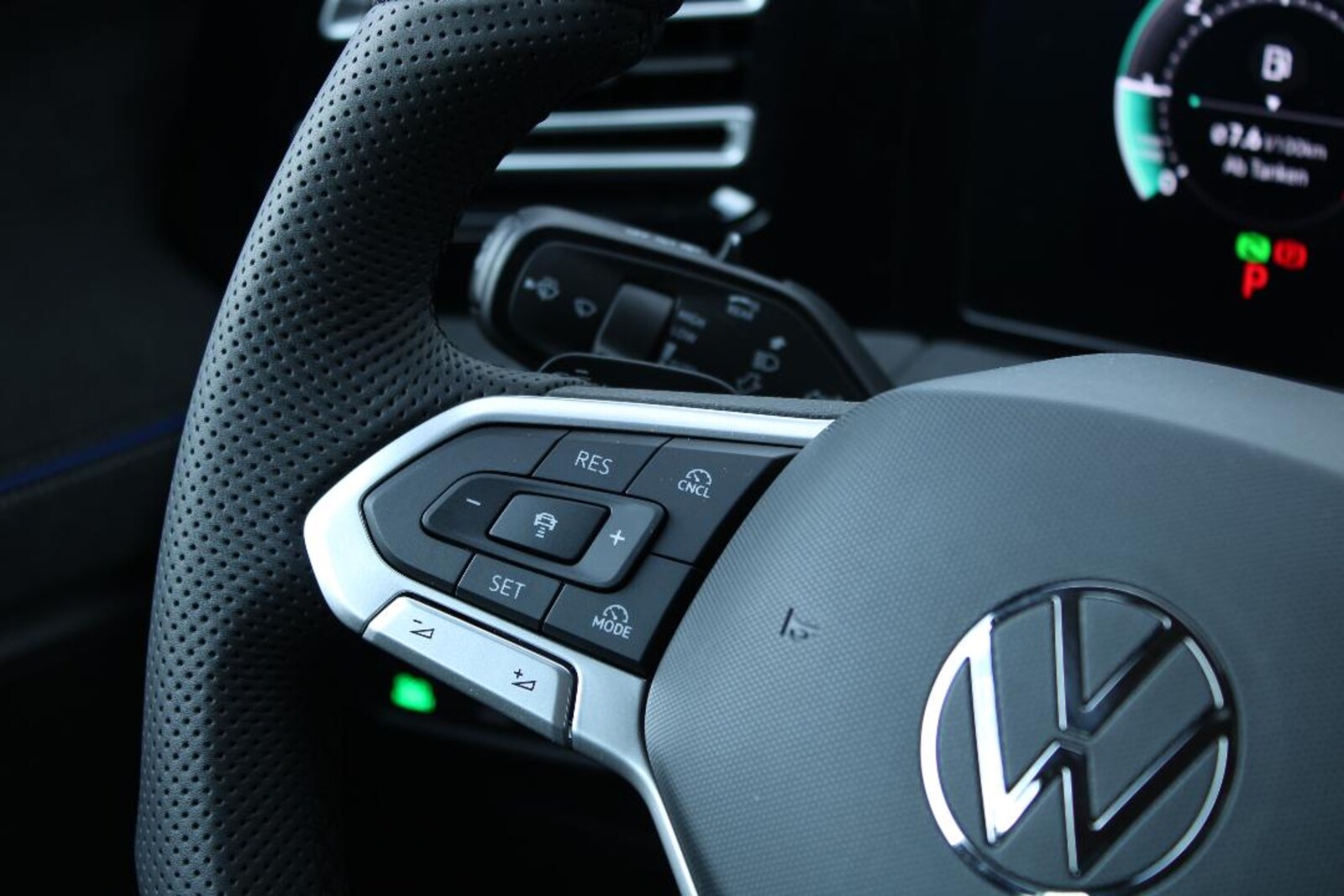 Volkswagen Tiguan – Bild 16