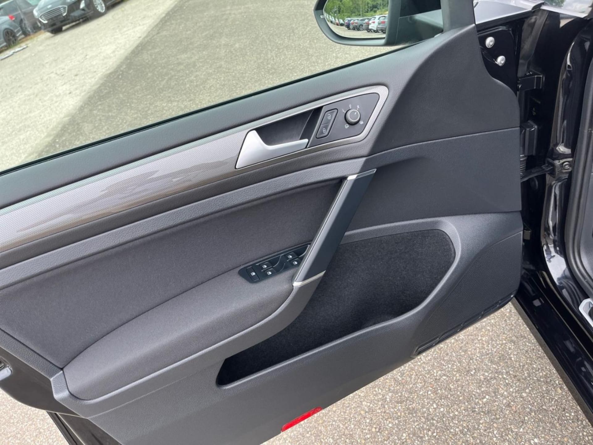Volkswagen Golf IQ.DRIVE