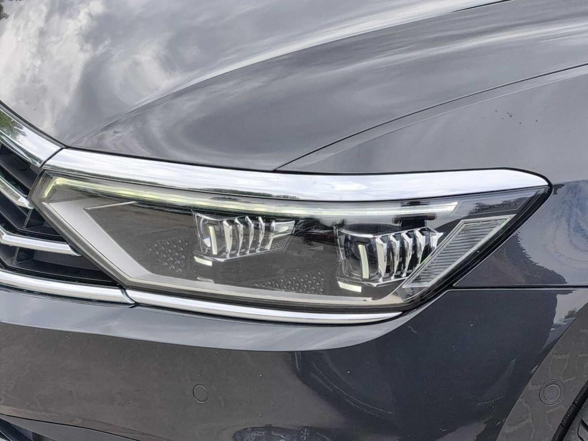 Volkswagen Passat Elegance