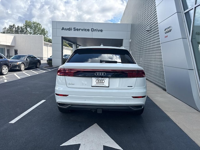 2023 Audi Q8