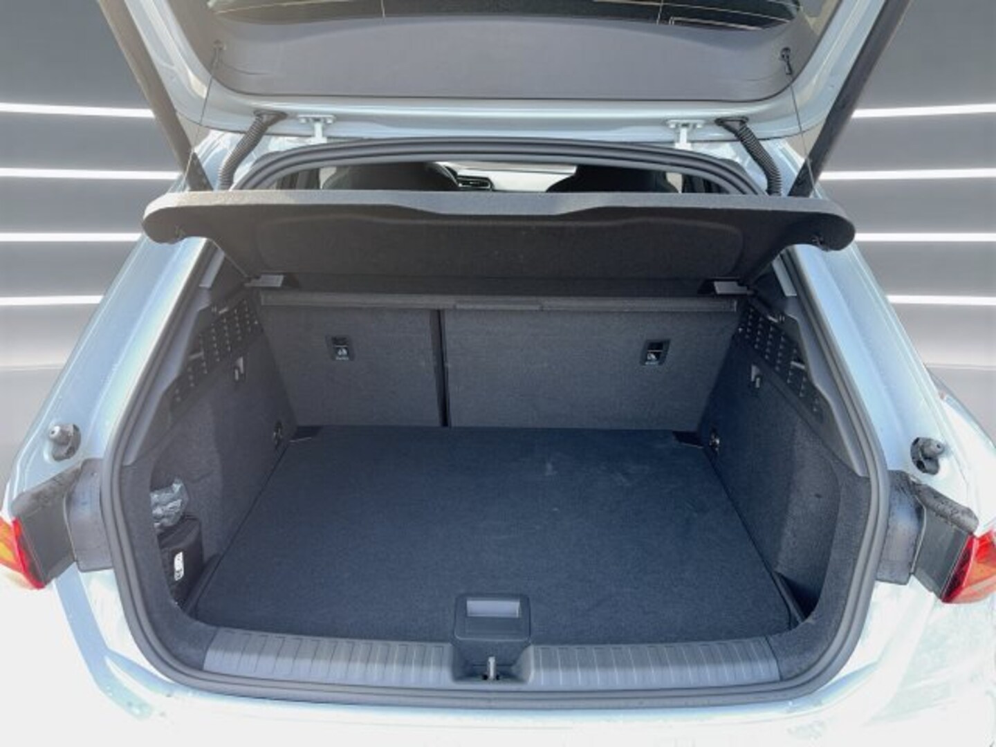Bild über Audi A3 Sportback TFSI e TFSI e 150 kW S tronic - für weitere Informationen kontaktieren Sie den Audi Partner