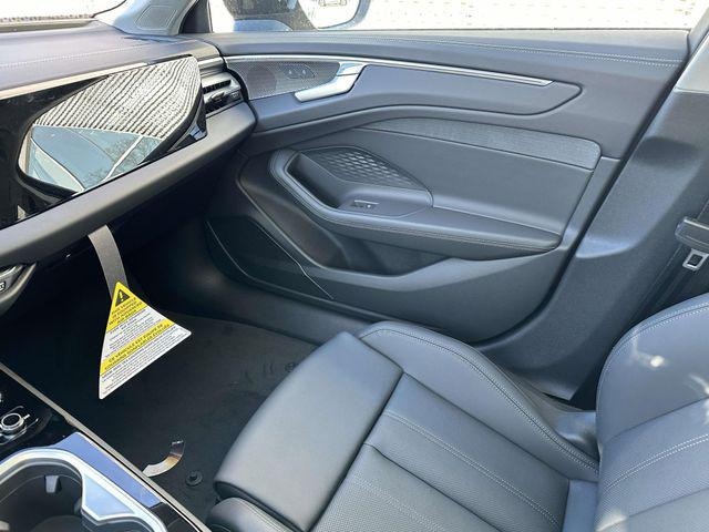2026 Audi A6 Premium Plus - Photo 13