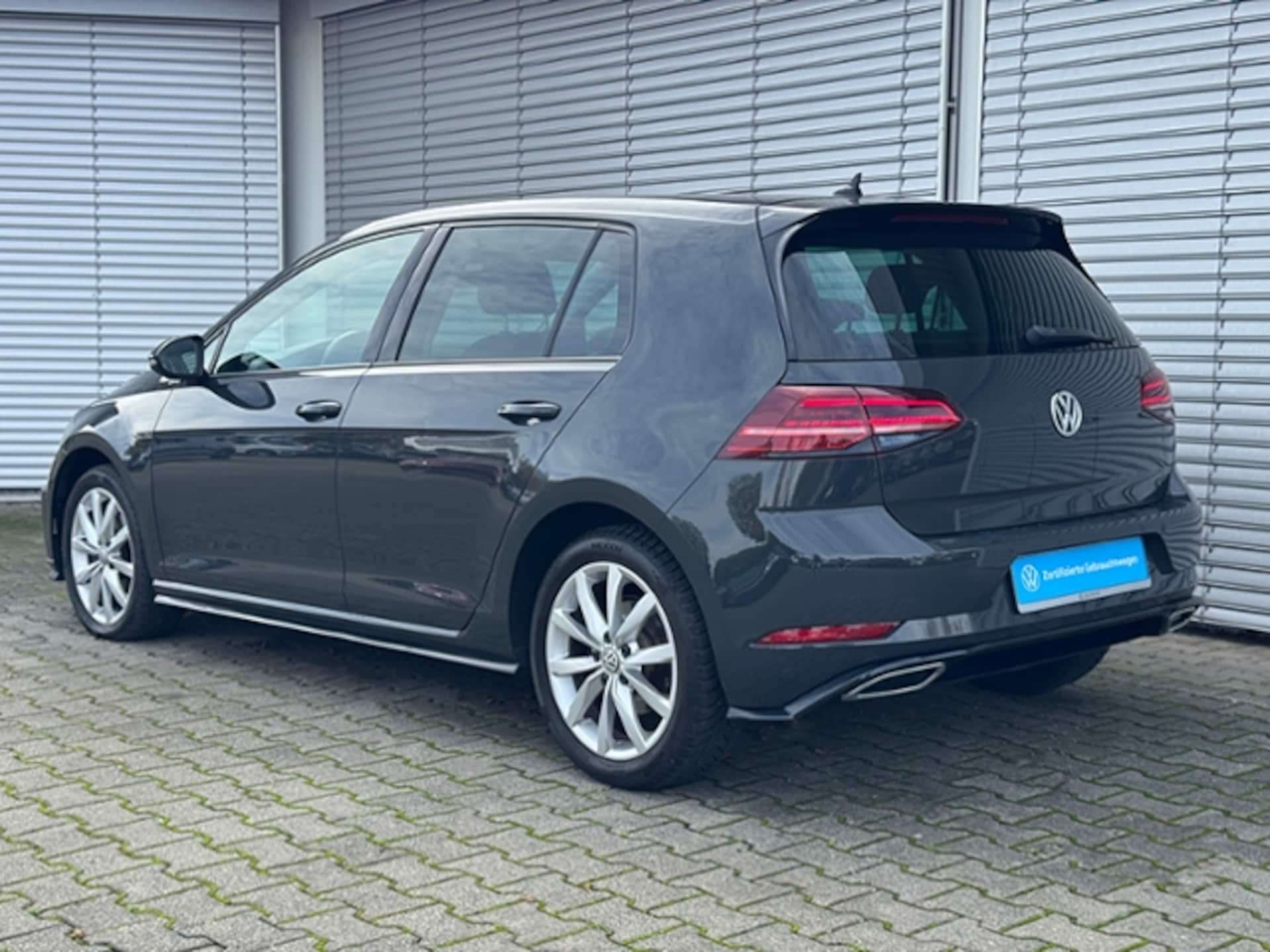 Volkswagen Golf Highline