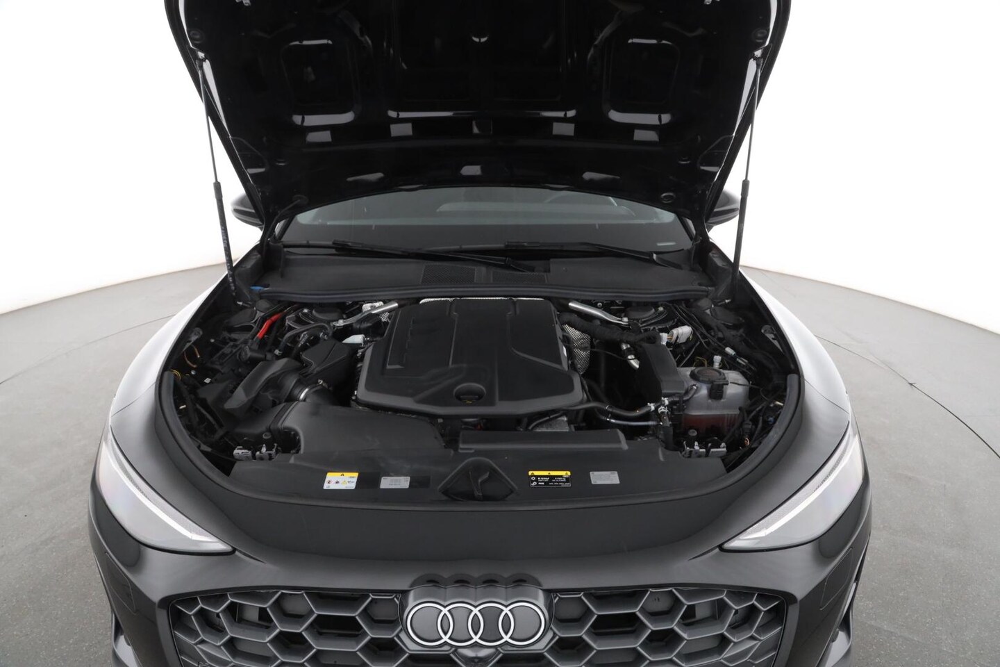 Bild über Audi A6 Avant TFSI 150 kW S tronic - für weitere Informationen kontaktieren Sie den Audi Partner