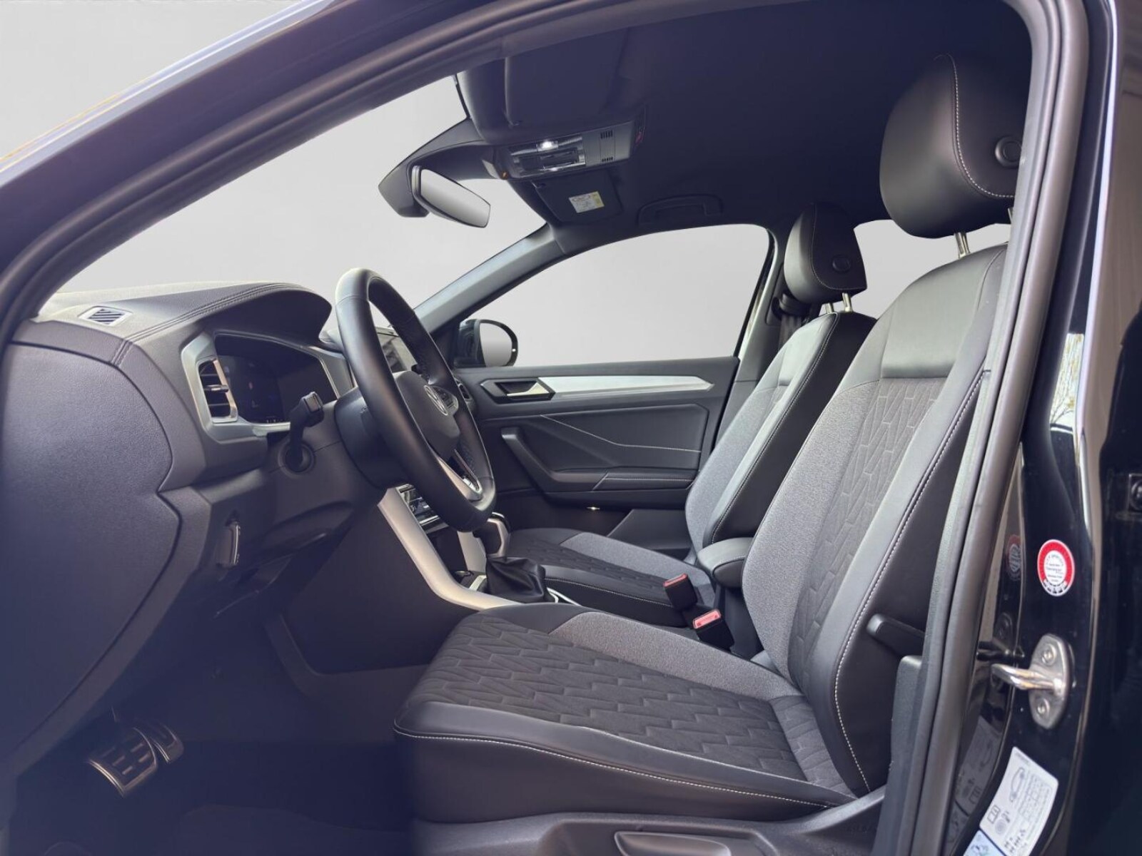 Volkswagen T-Roc – Bild 13