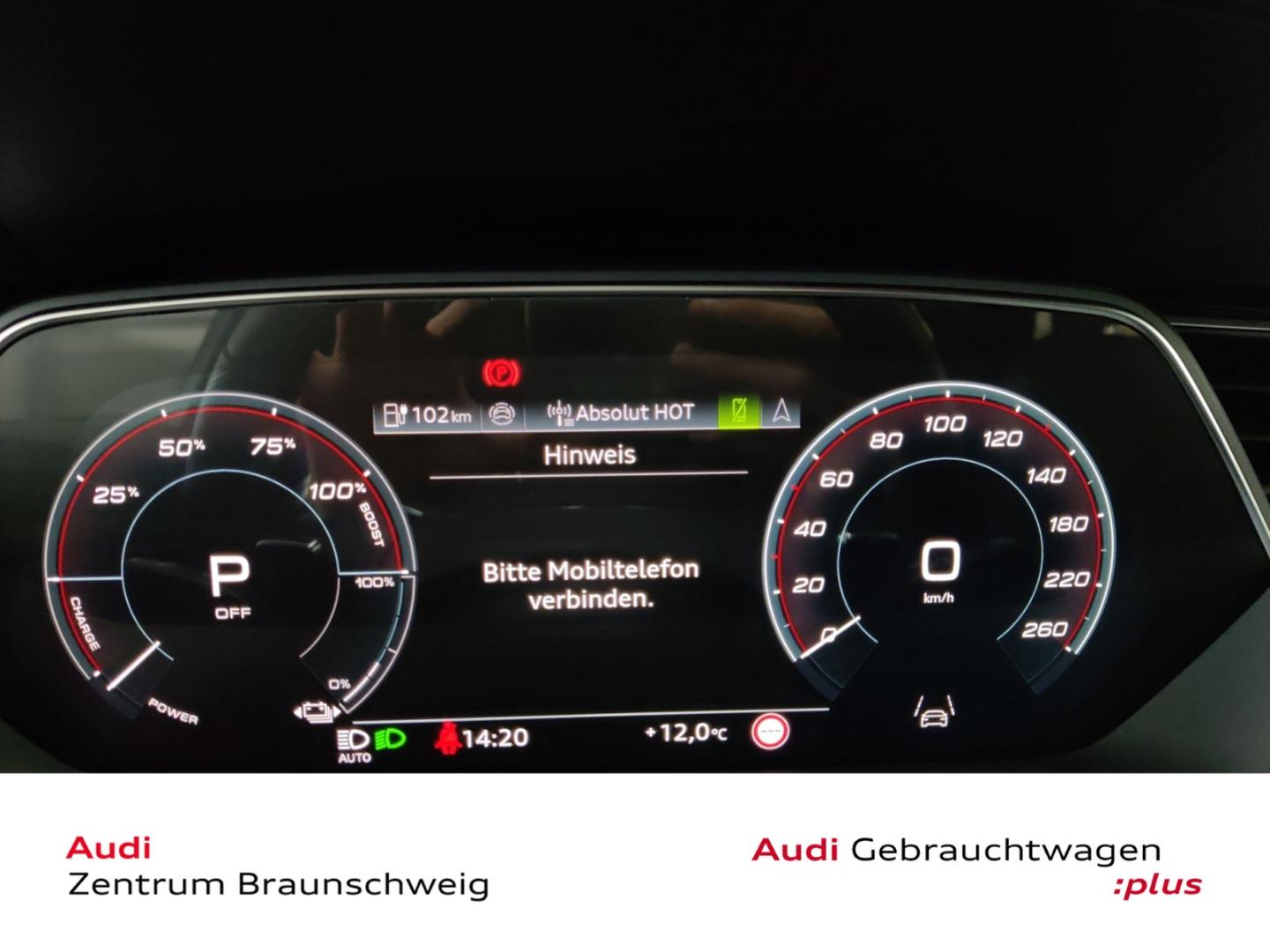 Image about Audi Q8 e-tron S line 55 e-tron quattro