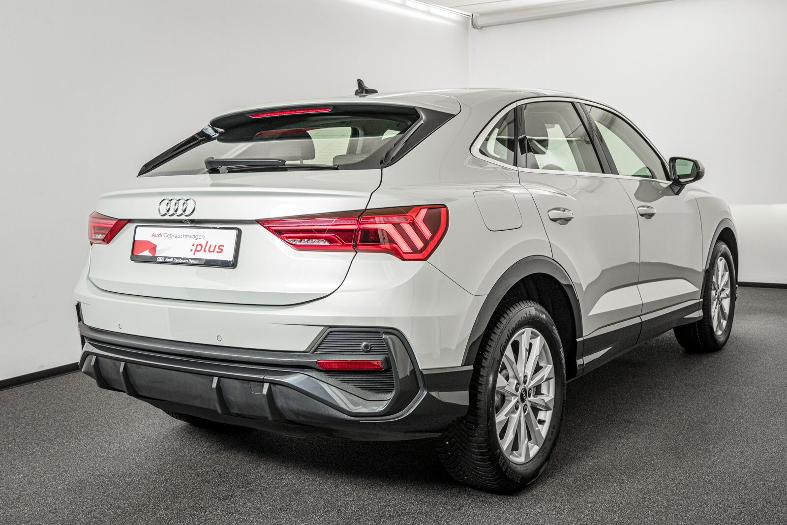 Image about Audi Q3 Sportback TFSI e 45 TFSI e S tronic