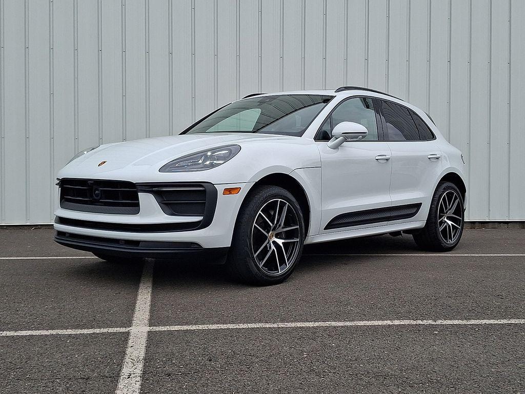 2023 Porsche Macan