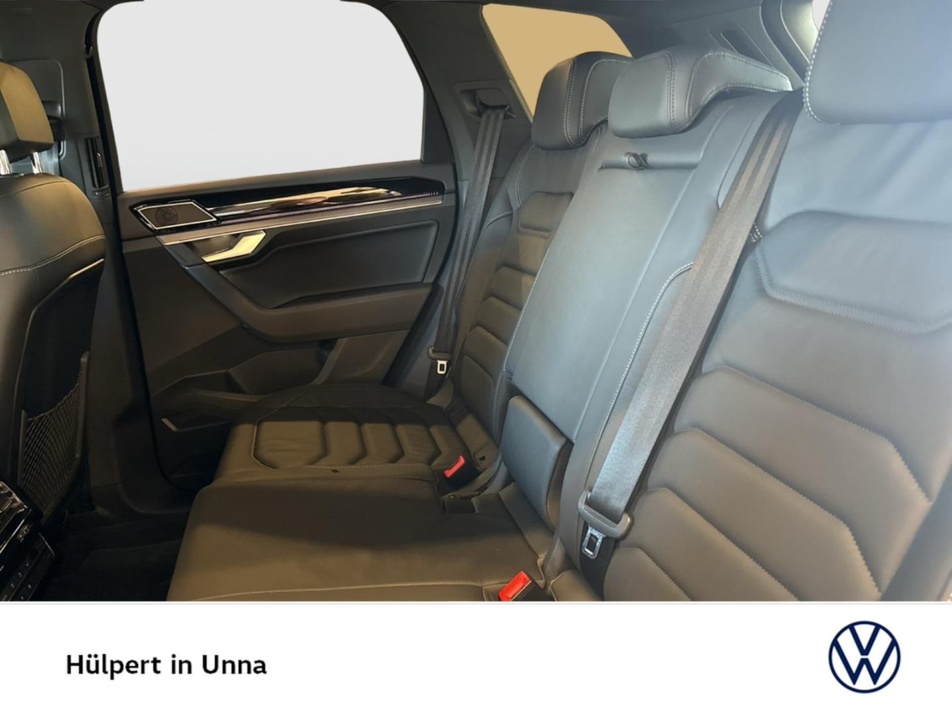 Volkswagen Touareg R