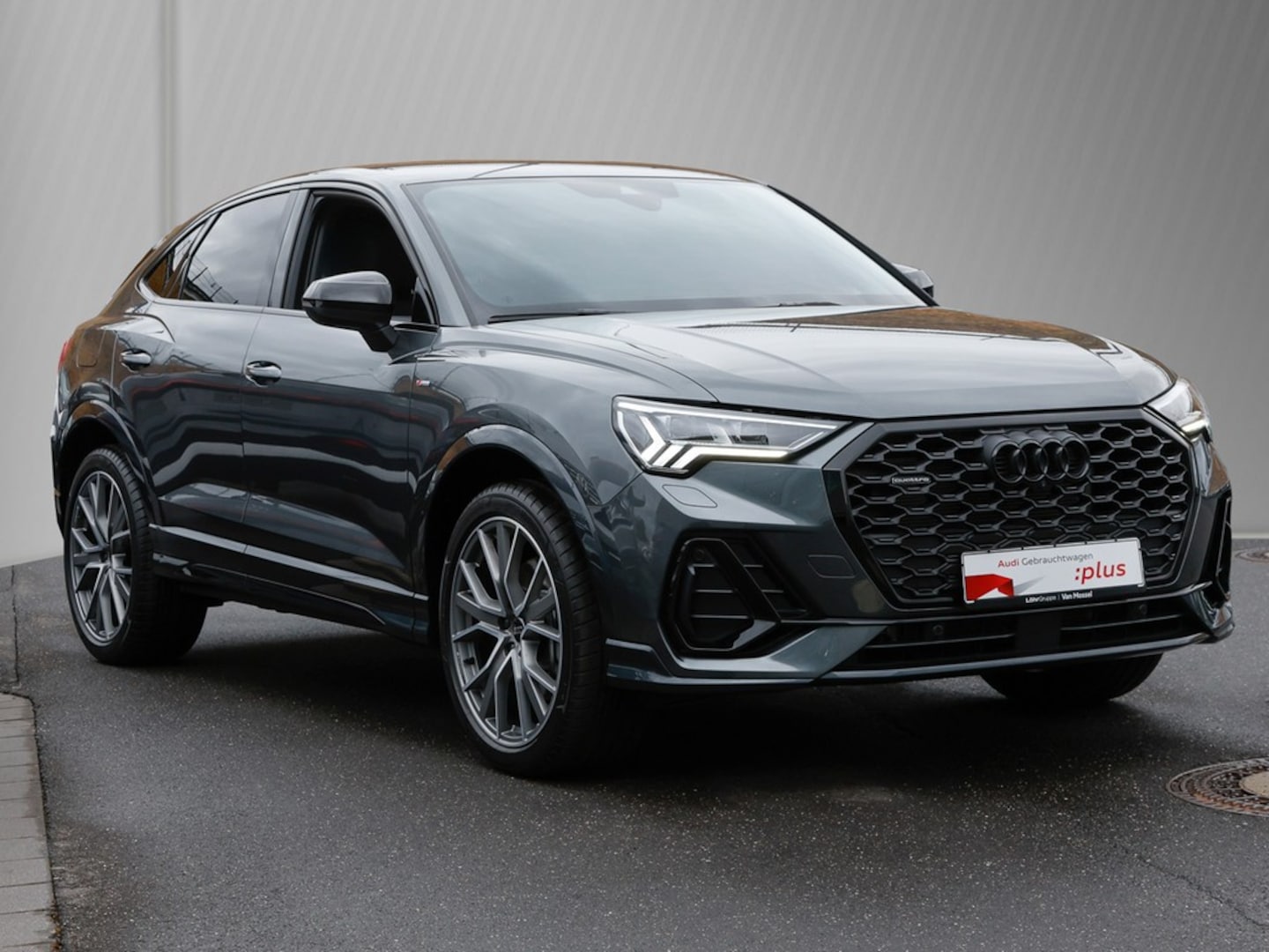 Bild über Audi Q3 Sportback TDI quattro 142 kW S tronic - für weitere Informationen kontaktieren Sie den Audi Partner