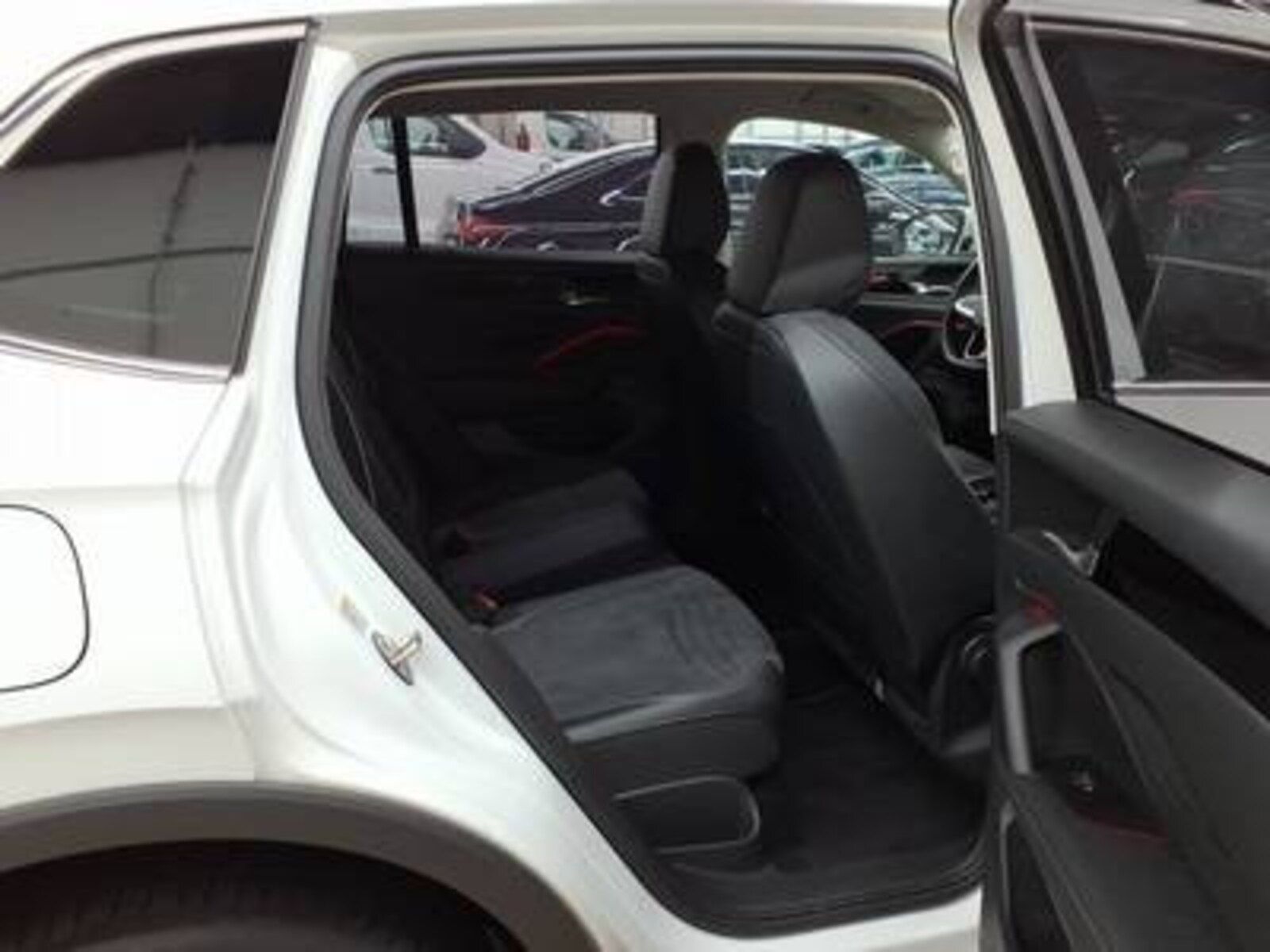 Volkswagen Tiguan – Bild 7