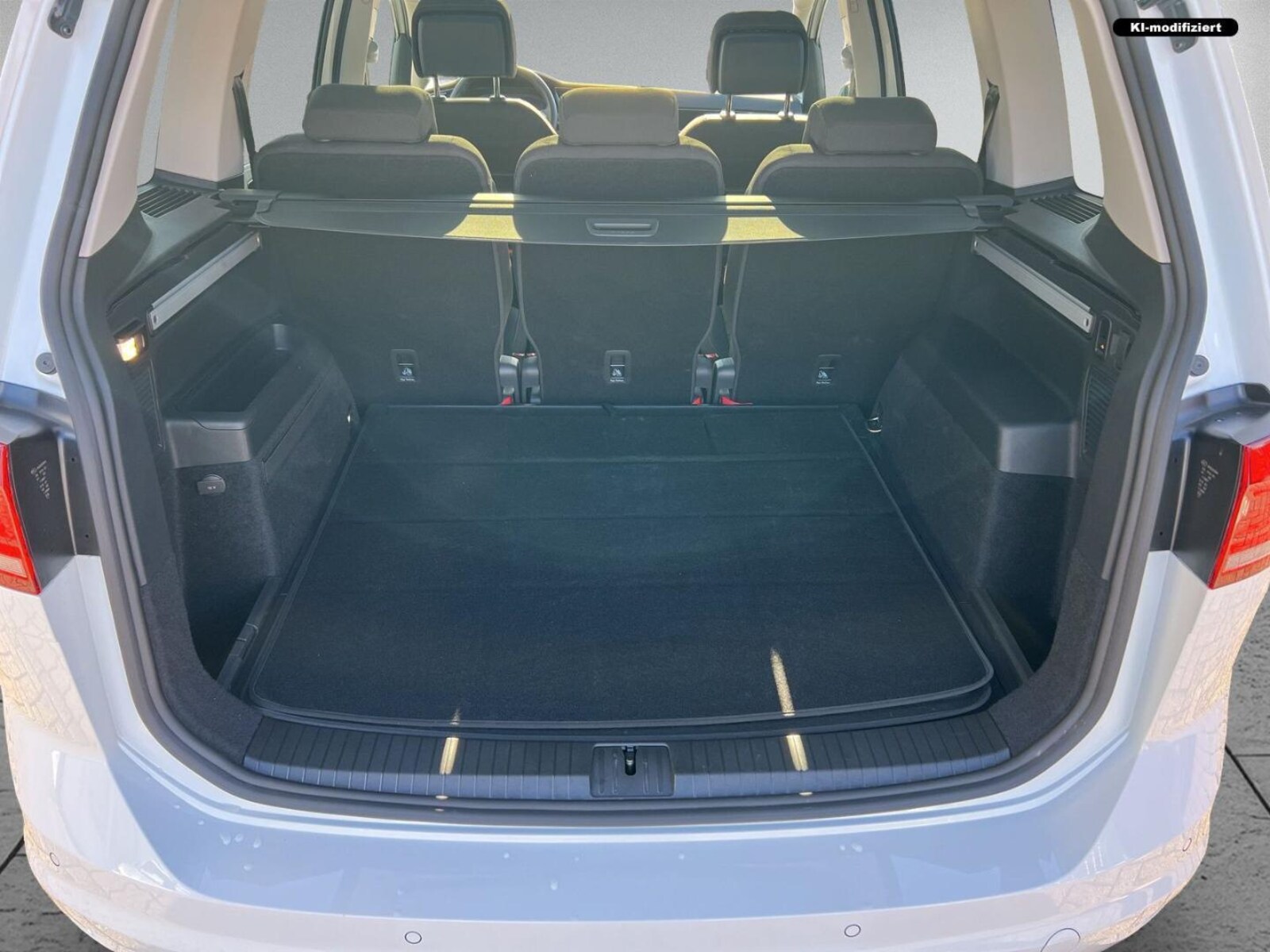 Volkswagen Touran – Bild 10