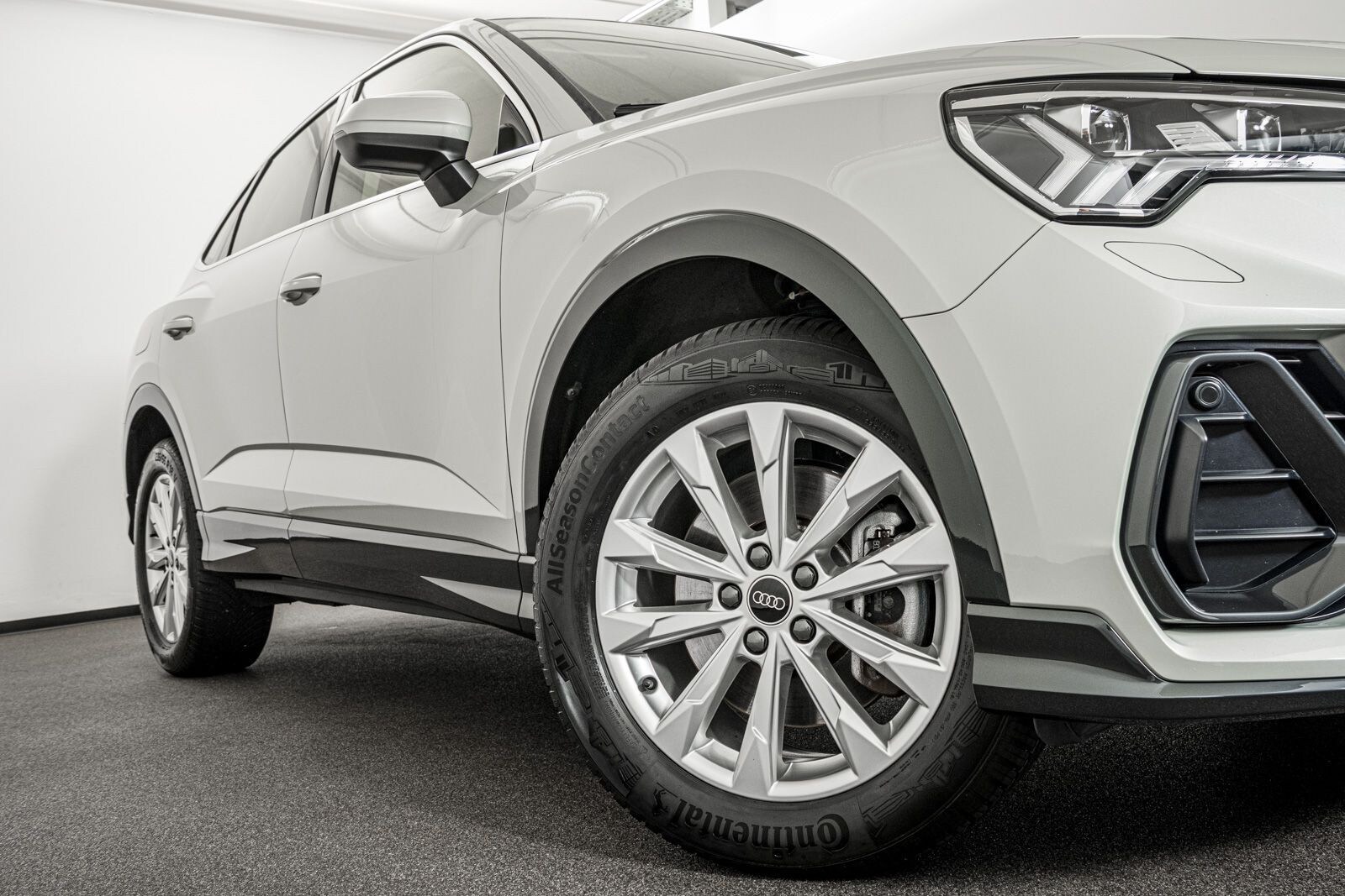 Image about Audi Q3 Sportback TFSI e 45 TFSI e S tronic