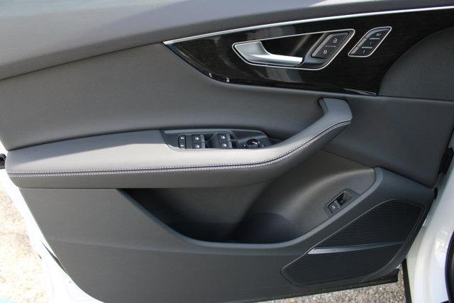2026 Audi Q7 Premium Plus - Photo 13