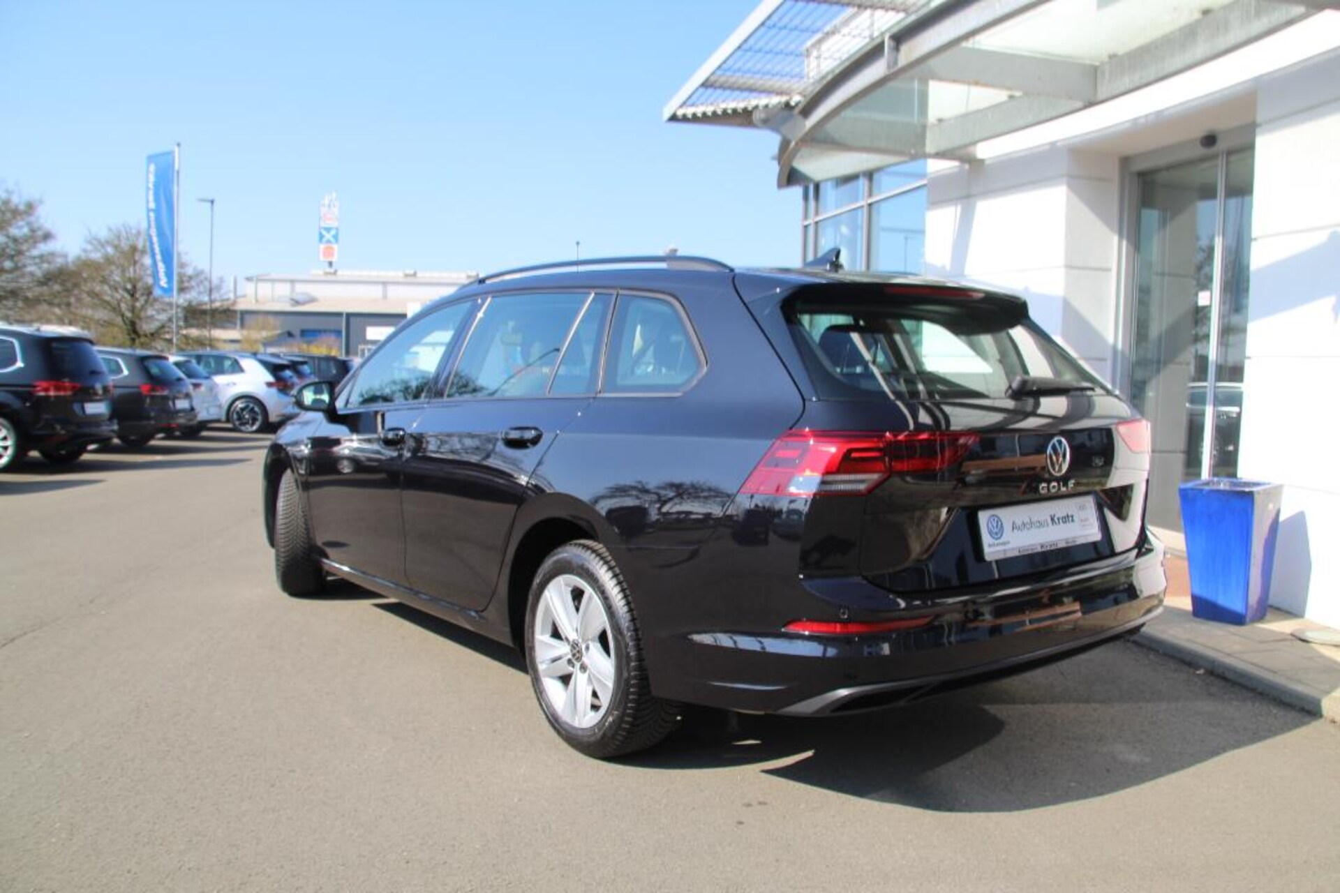 Volkswagen Golf Variant Life