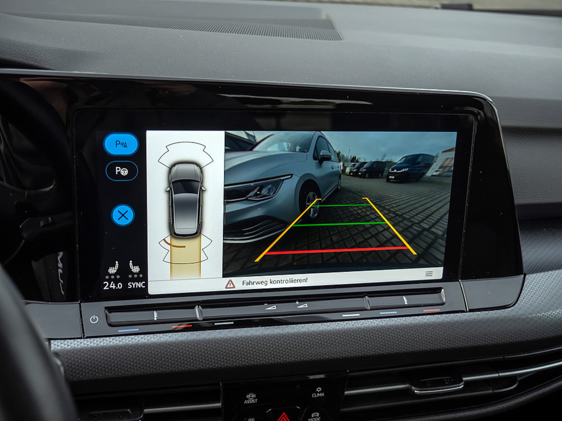 Volkswagen Golf Active