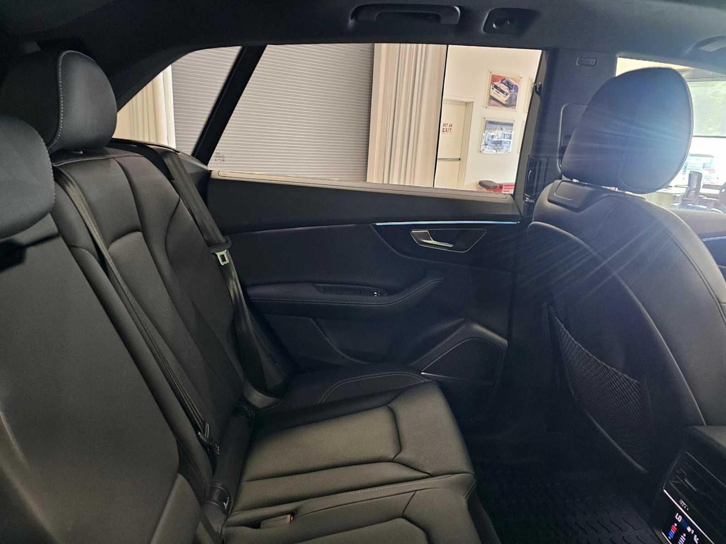2025 Audi Q8 Premium Plus - Photo 14