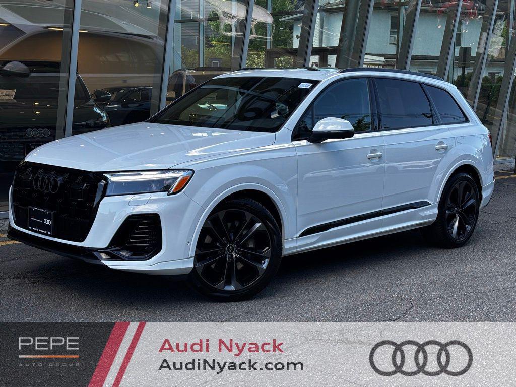 2025 Audi Q7 55 Premium Plus quattro Tiptronic's photo