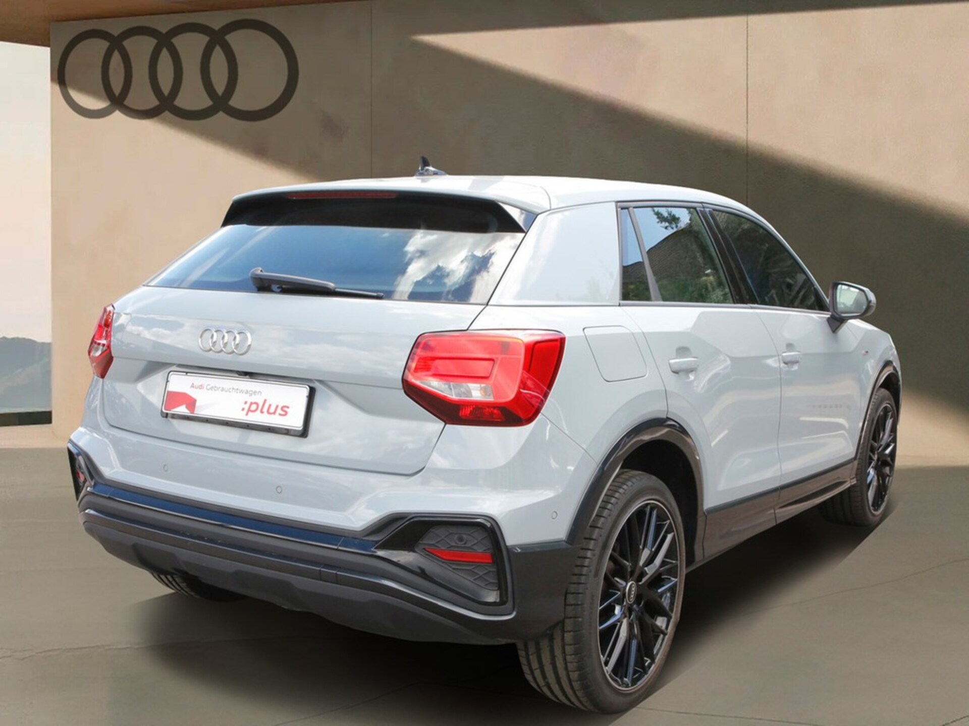Audi Q2 S line
