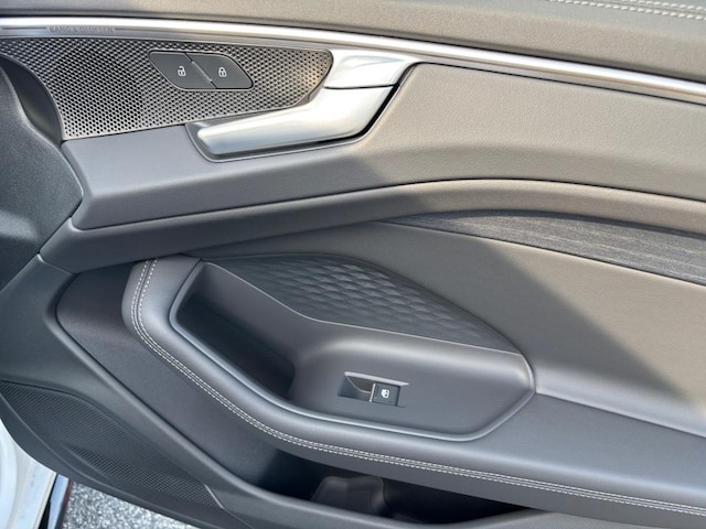 2026 Audi A6 Premium Plus - Photo 15