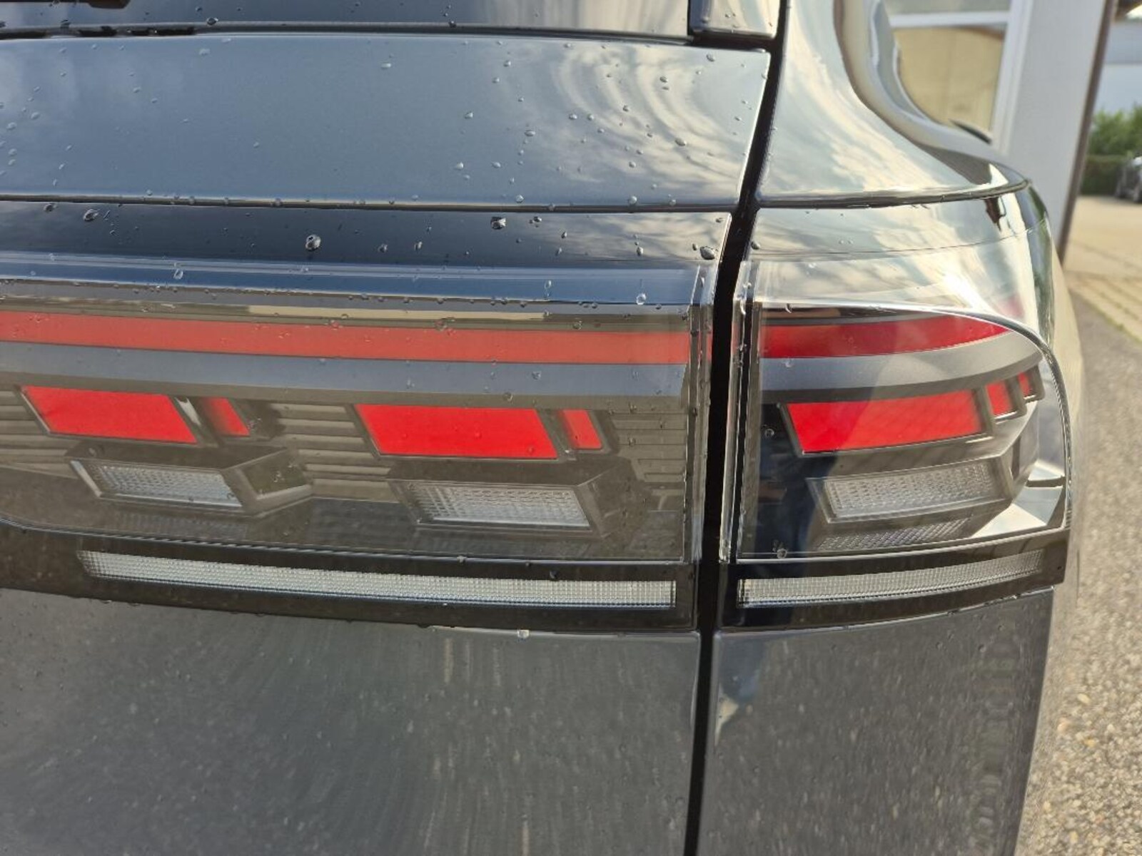 Volkswagen Tiguan – Bild 16