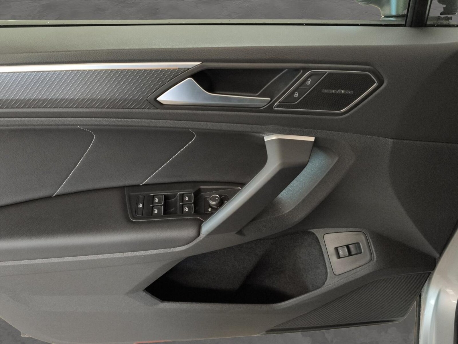 Volkswagen Tiguan – Bild 12