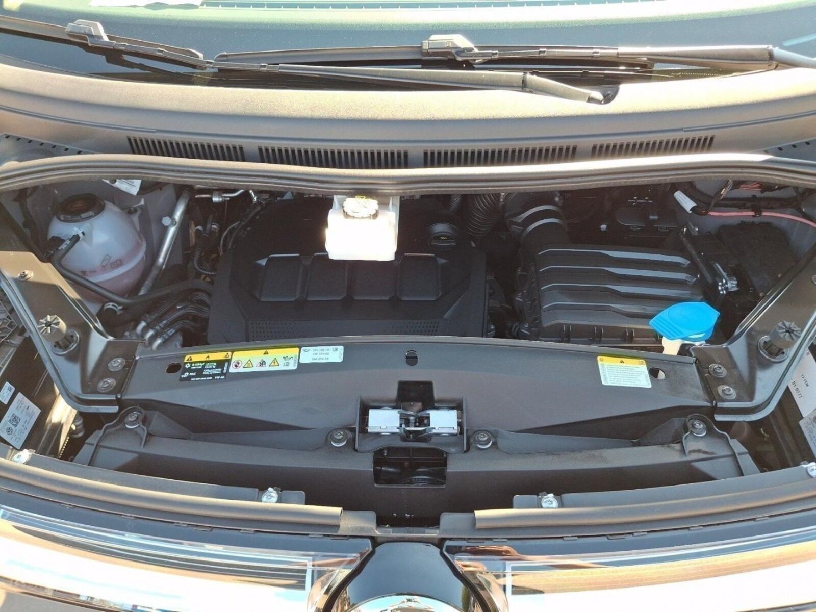Volkswagen Multivan Langversion – Bild 16