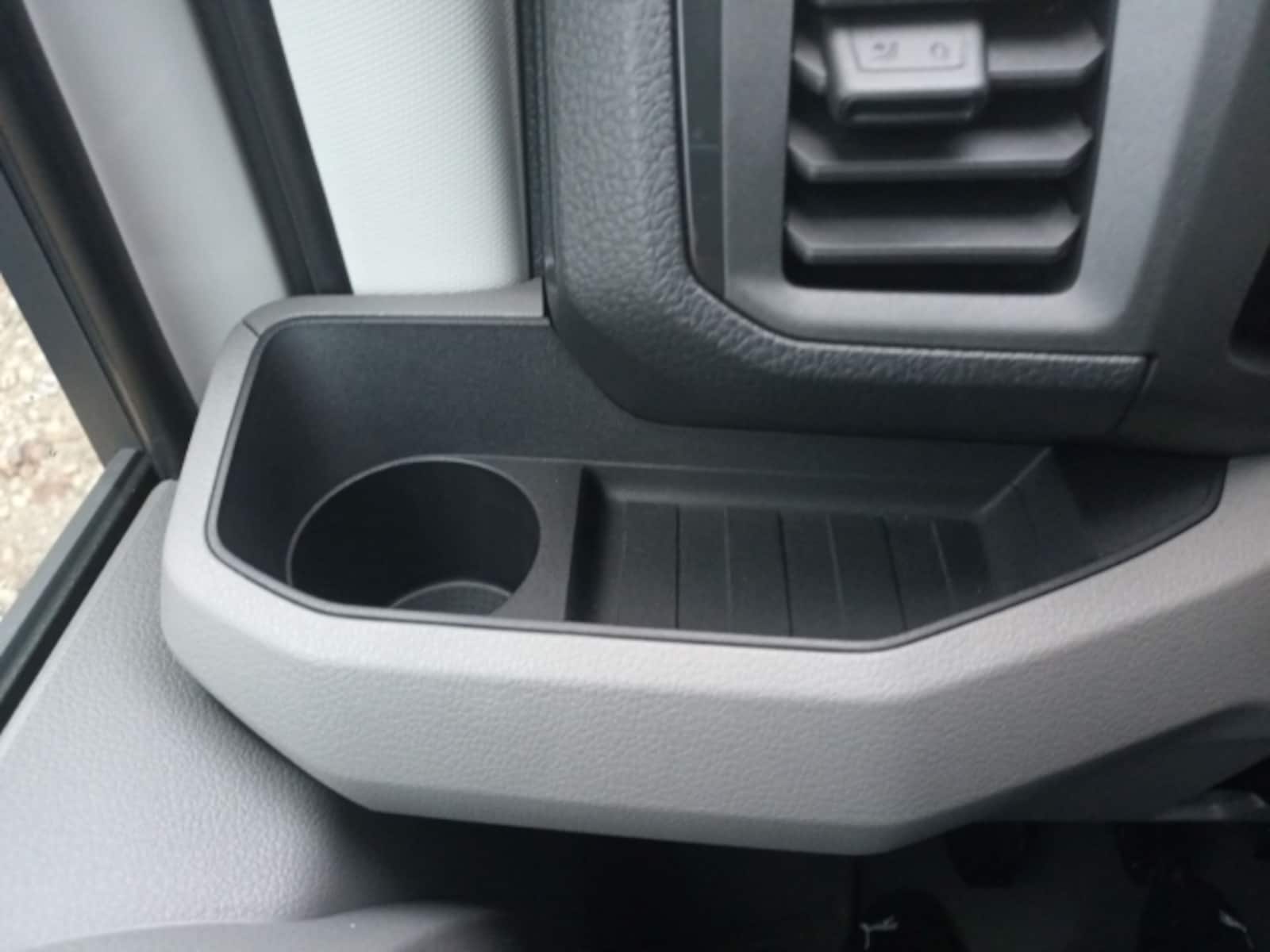 Volkswagen Crafter Kasten langer Radstand – Bild 16