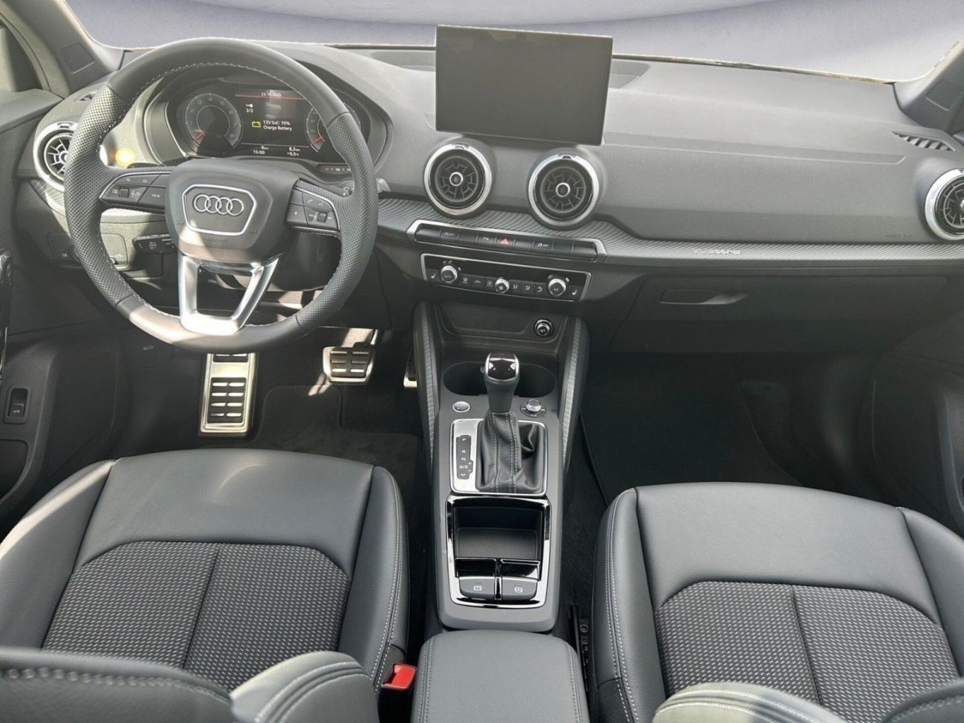 Audi Q2 S line