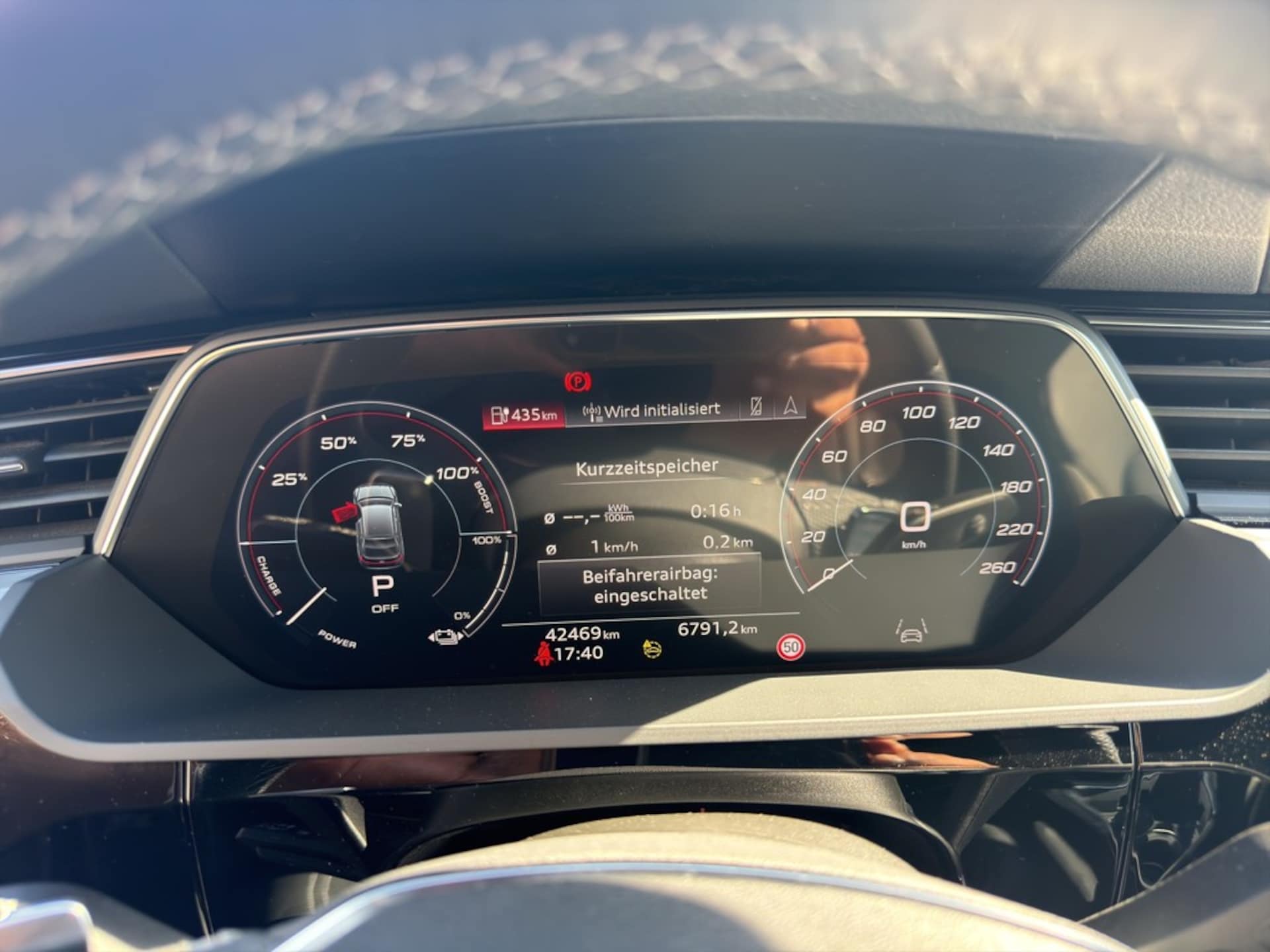 Audi Q8 Sportback e-tron S line