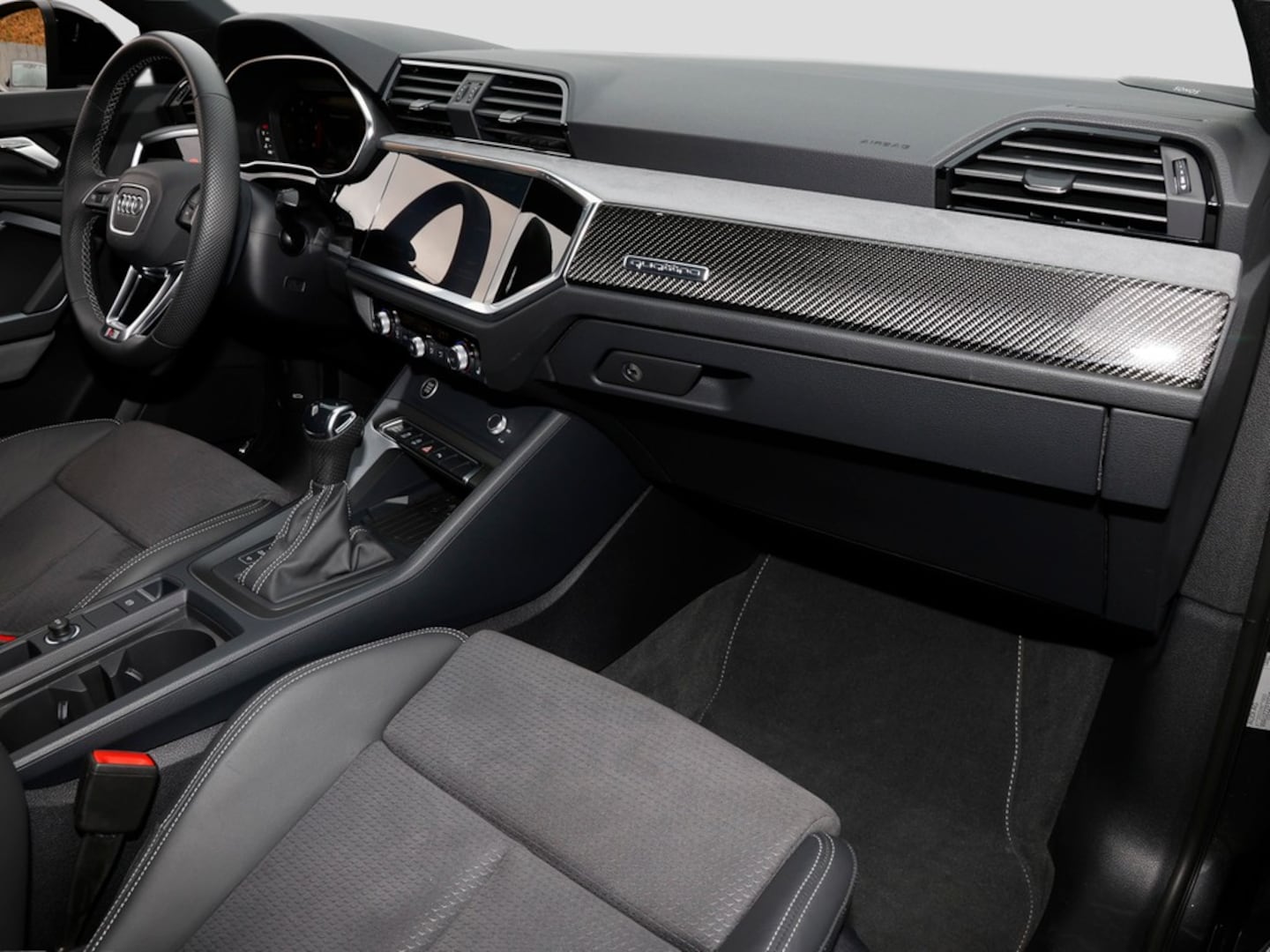 Bild über Audi Q3 Sportback TDI quattro 142 kW S tronic - für weitere Informationen kontaktieren Sie den Audi Partner