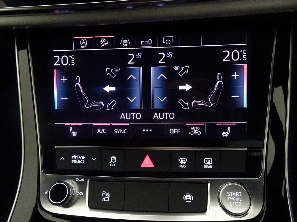 Image about Audi Q8 55 TFSI quattro debut package S line