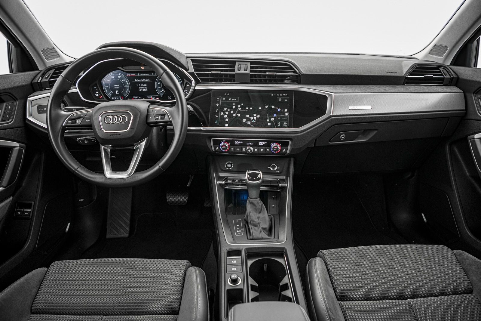 Image about Audi Q3 Sportback TFSI e 45 TFSI e S tronic