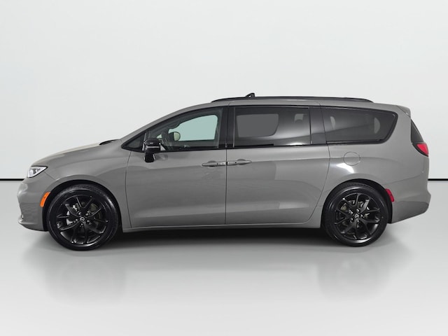 2025 Chrysler Pacifica