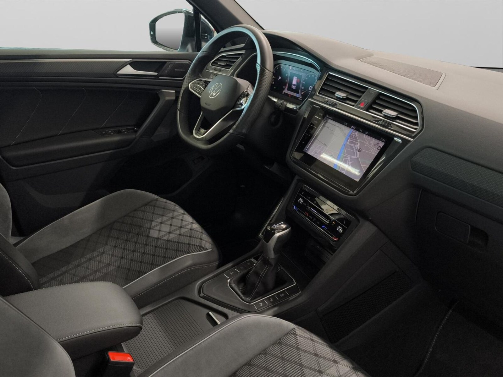 Volkswagen Tiguan – Bild 22