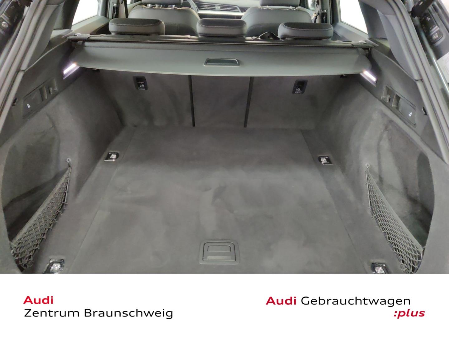 Image about Audi Q8 e-tron S line 55 e-tron quattro