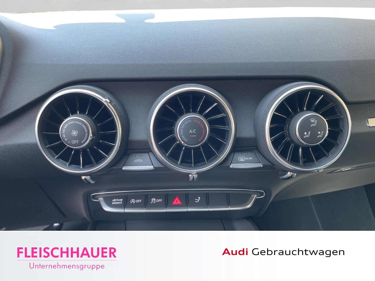 Image about Audi TT Coupé 40 TFSI S tronic