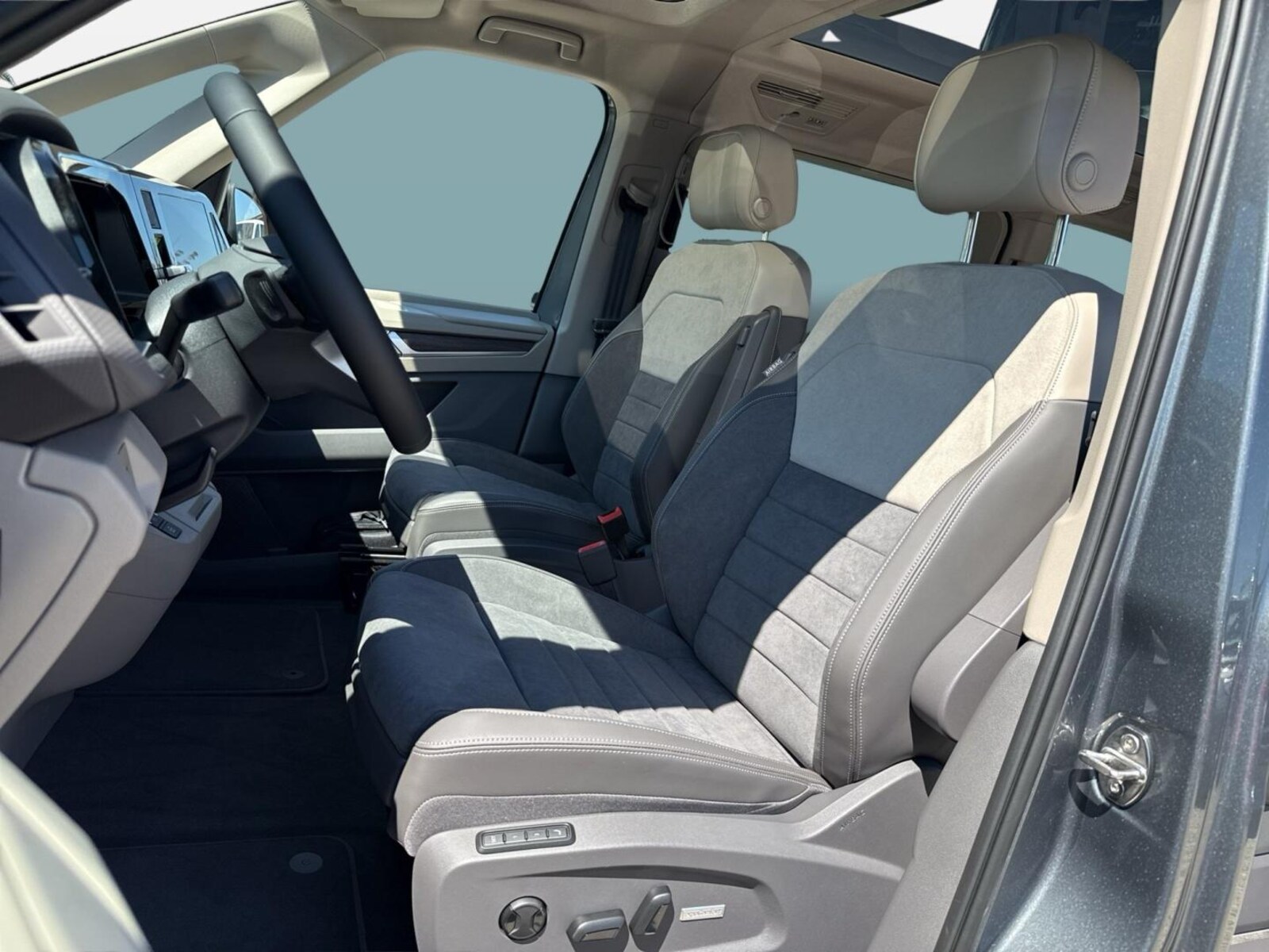 Volkswagen Multivan – Bild 17