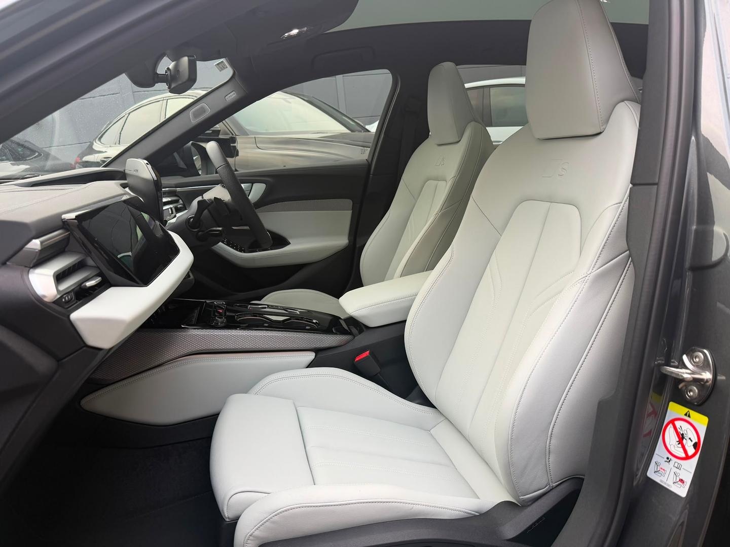 Image about Audi A5 Avant TFSI e e-hybrid quattro 270 kW S tronic