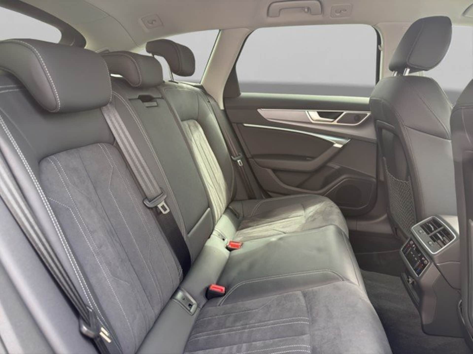 Audi A6 Avant Design
