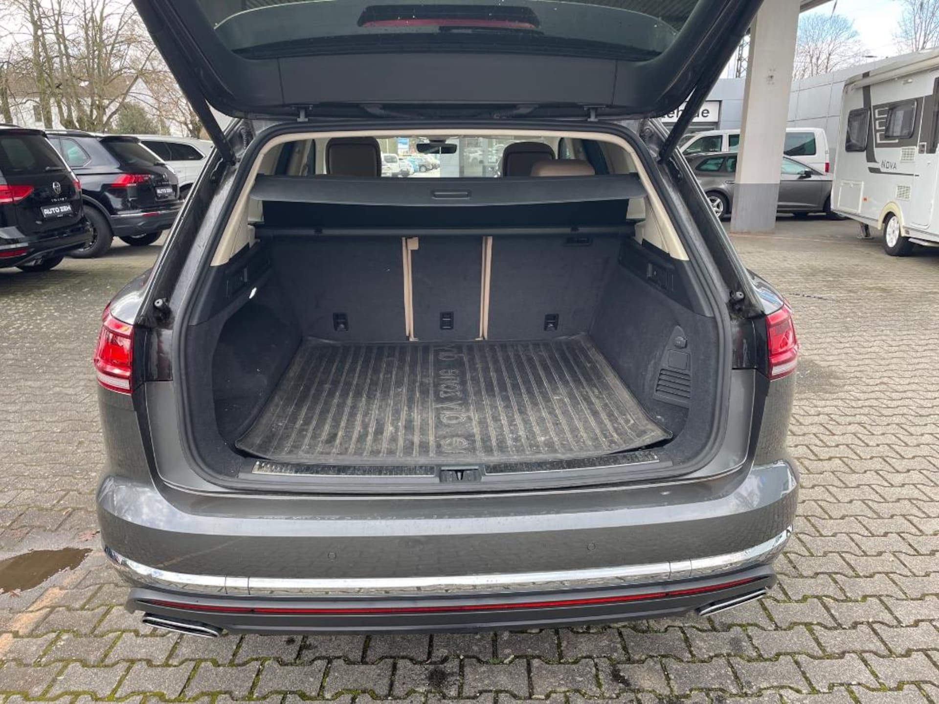 Volkswagen Touareg Atmosphere