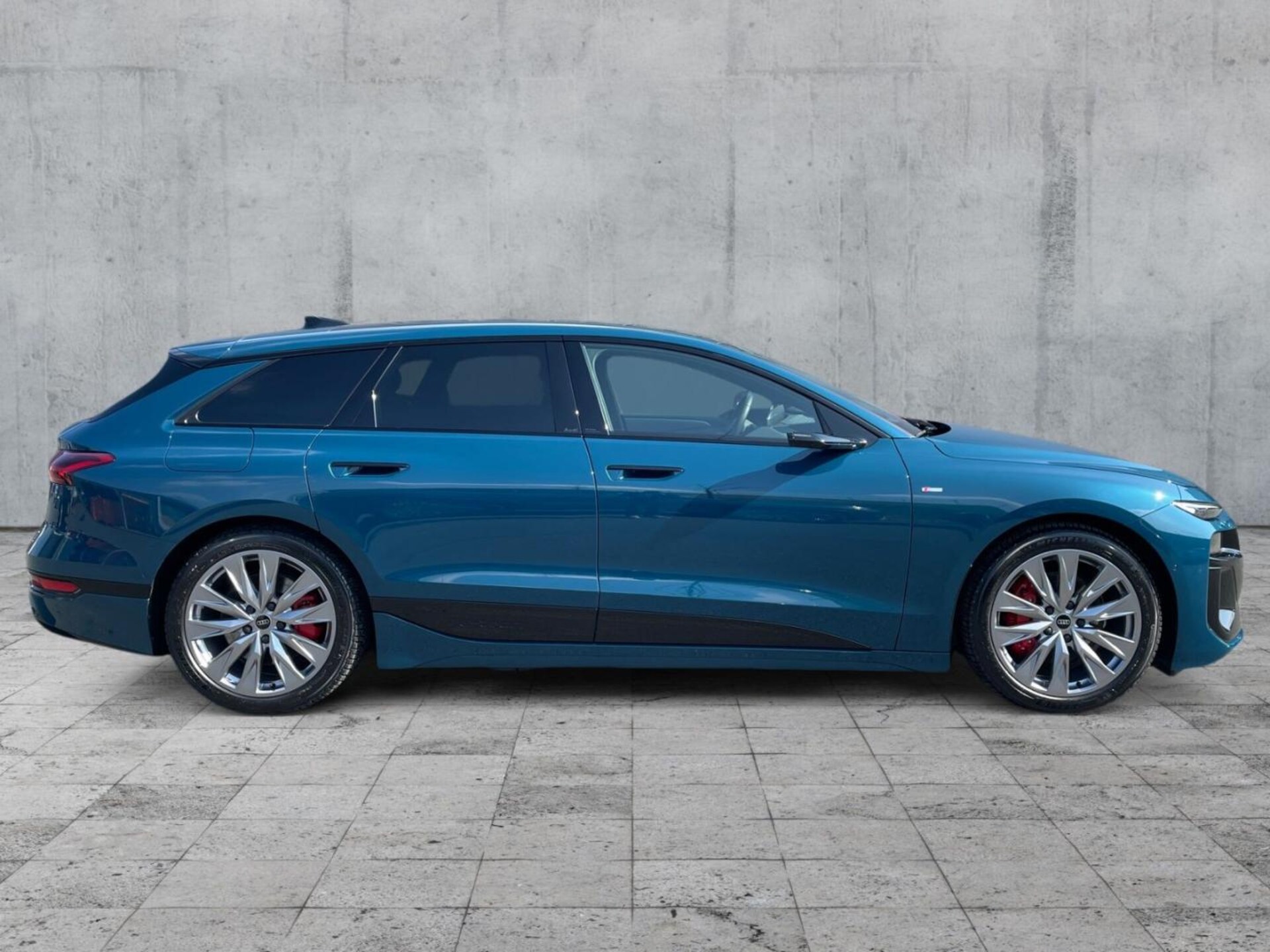 Audi A6 Avant e-tron edition one