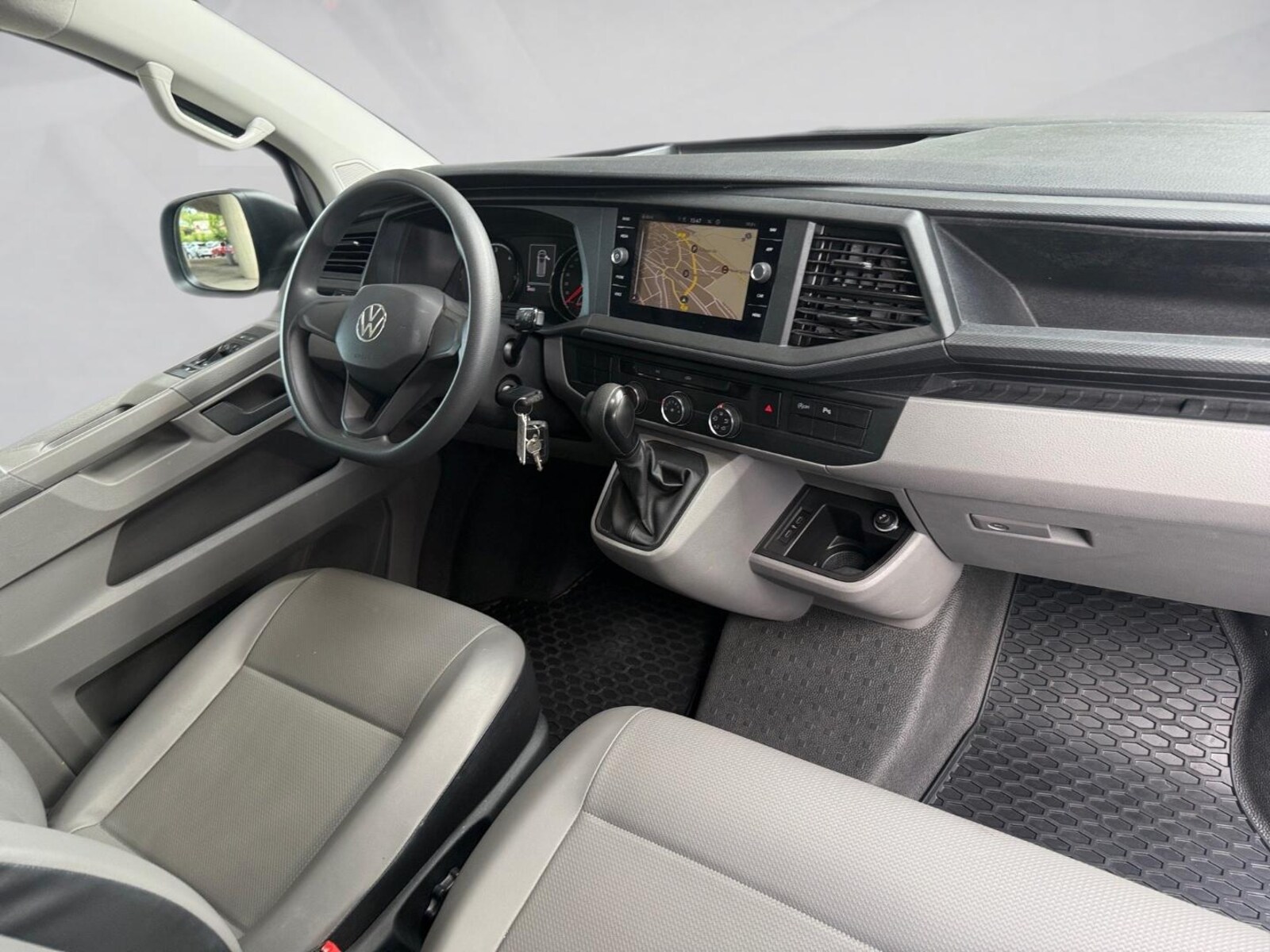 Volkswagen T6.1 Transporter Kasten langer Radstand – Bild 19