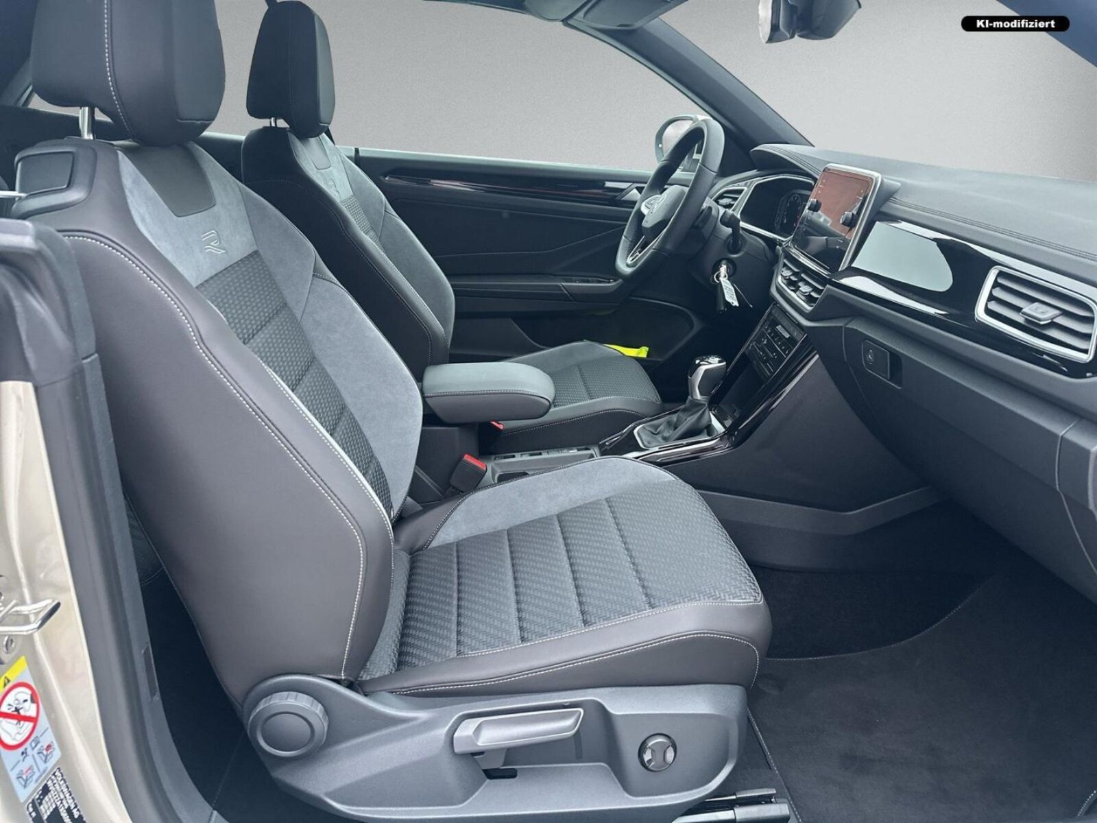 Volkswagen T-Roc Cabriolet – Bild 12